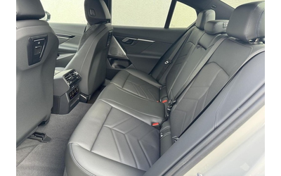 BMW i5 i5 M60 xDrive - автомобили, коли, обяви за нови и употребявани 7