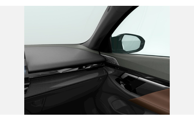 BMW i5 M60 xDrive Touring - автомобили, коли, обяви за нови и употребявани 9