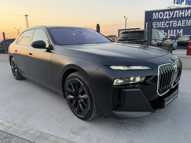 BMW i7 2023г.* 127.000КМ* ТОП* FULL MAXX* Сервизна История* - автомобили, коли, обяви за нови и употребявани 2