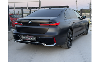 bmw-i7-2023g-127-000km-top-full-maxx-servizna-istoriya - 3
