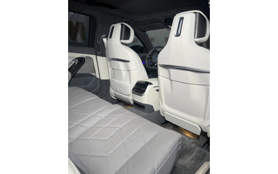 BMW i7 M70* M-Sport* TV* IconicGlow* Massage* SkyLounge - автомобили, коли, обяви за нови и употребявани 12