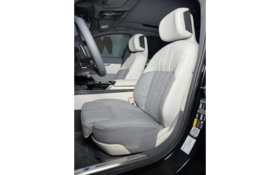 BMW i7 M70* M-Sport* TV* IconicGlow* Massage* SkyLounge - автомобили, коли, обяви за нови и употребявани 6