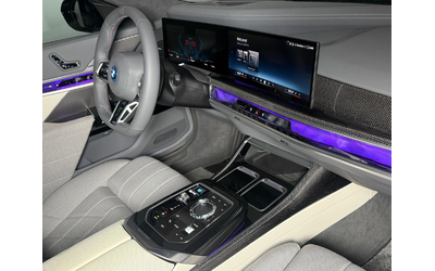 BMW i7 M70* M-Sport* TV* IconicGlow* Massage* SkyLounge - автомобили, коли, обяви за нови и употребявани 9