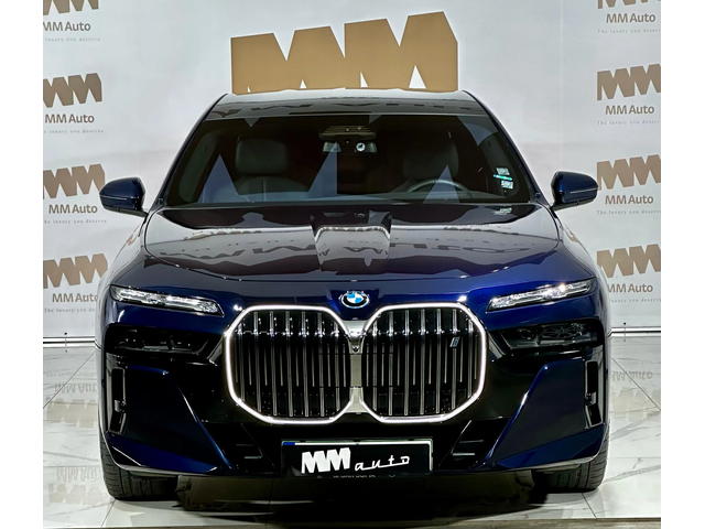 BMW i7 xDrive60* M-Sport* Iconic* Theatre* SkyLounge* Mas - автомобили, коли, обяви за нови и употребявани 3