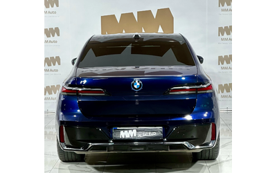 bmw-i7 - 4