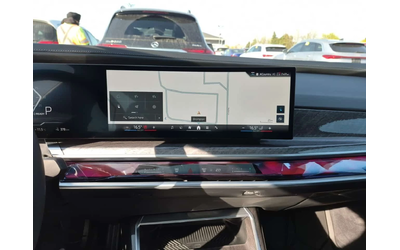 BMW i7 XDRIVE60| B&W| SWAROWSKI| HUD| МАСАЖИ| 2 КЛЮЧА - автомобили, коли, обяви за нови и употребявани 9