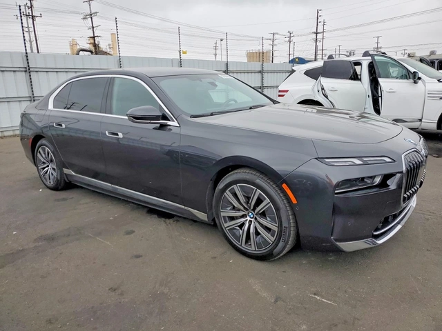 BMW i7 ПОДГРЕВ* ОБДУХВАНЕ* Bowers&Wilkins* HEADUP* 360* - автомобили, коли, обяви за нови и употребявани 0