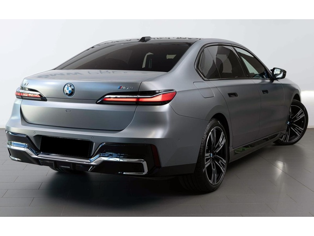 BMW i7 i7 M70 xDrive  - автомобили, коли, обяви за нови и употребявани 4
