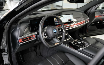 bmw-i7-i7-xdrive60 - 4