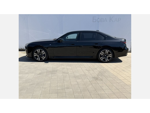 BMW i7 xDrive60 - автомобили, коли, обяви за нови и употребявани 2