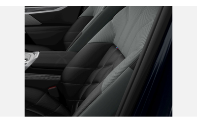 BMW i7 xDrive60 Sedan - автомобили, коли, обяви за нови и употребявани 7