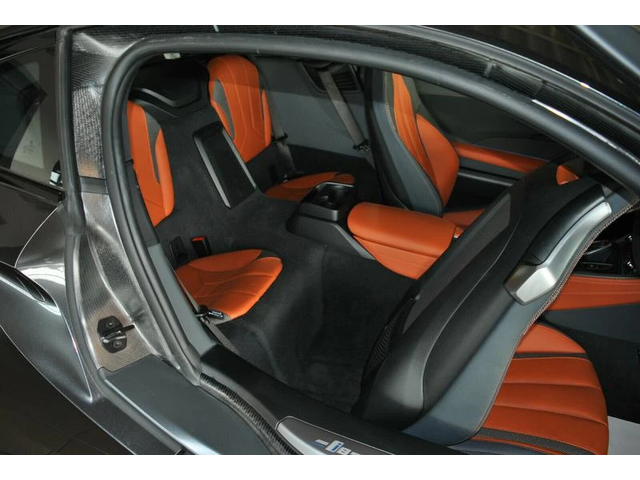 BMW i8 Coupe - автомобили, коли, обяви за нови и употребявани 14