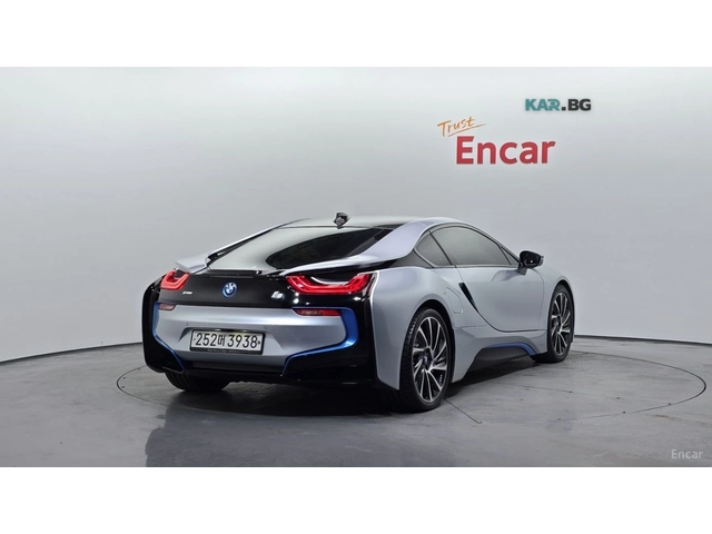 BMW i8 Coupe* HUD* 360* КОЖА* НАВИ - автомобили, коли, обяви за нови и употребявани 1
