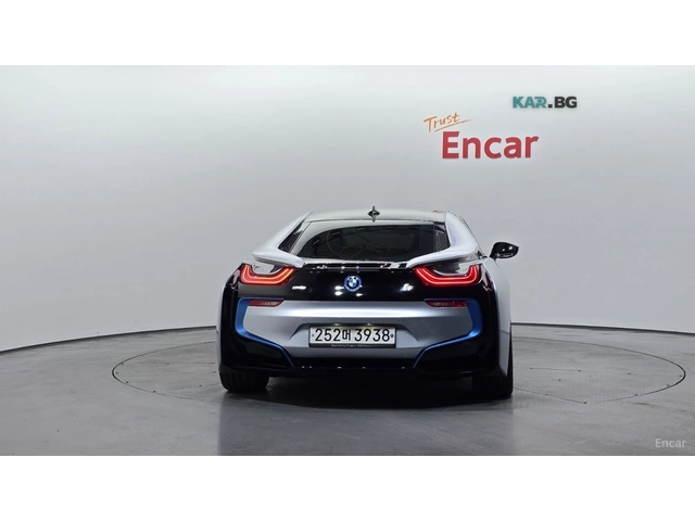 BMW i8 Coupe* HUD* 360* КОЖА* НАВИ - автомобили, коли, обяви за нови и употребявани 3