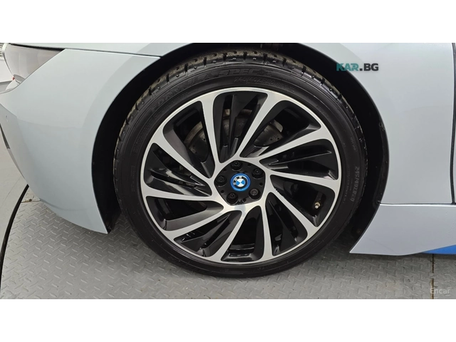 BMW i8 Coupe* HUD* 360* КОЖА* НАВИ - автомобили, коли, обяви за нови и употребявани 4