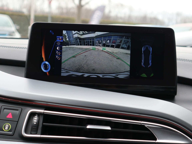 BMW I8 xDrive/Navi/Led - автомобили, коли, обяви за нови и употребявани 13