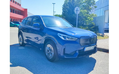 BMW iX 1 XDRIVE30 - автомобили, коли, обяви за нови и употребявани 7