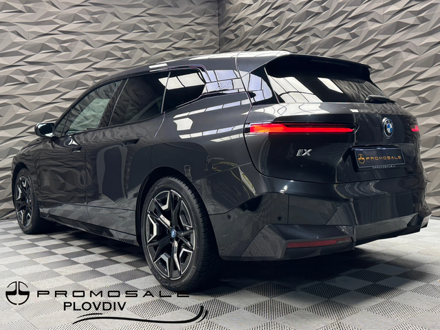 BMW iX 40 xDrive H&K* HeadUp* 360* подгрев - автомобили, коли, обяви за нови и употребявани 2