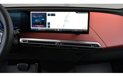 BMW iX xDrive60 M Sport - автомобили, коли, обяви за нови и употребявани 9