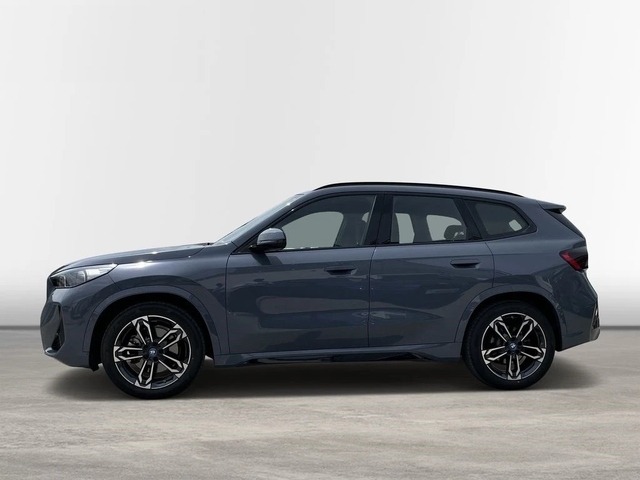BMW iX iX1 - автомобили, коли, обяви за нови и употребявани 1