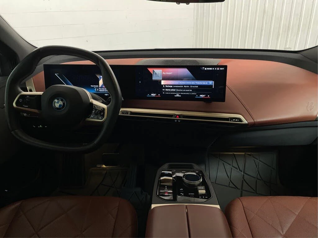 BMW iX xDrive40* HUD* HARMAN KARDON* 360* - автомобили, коли, обяви за нови и употребявани 6