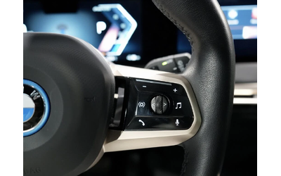 BMW iX xDrive* АвтоКредит* (ЦЕНА ДО БГ) - автомобили, коли, обяви за нови и употребявани 9