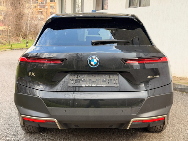 BMW iX 50 / X-DRIVE / ВЪЗДУХ - автомобили, коли, обяви за нови и употребявани 5