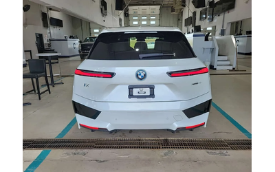 bmw-ix - 3