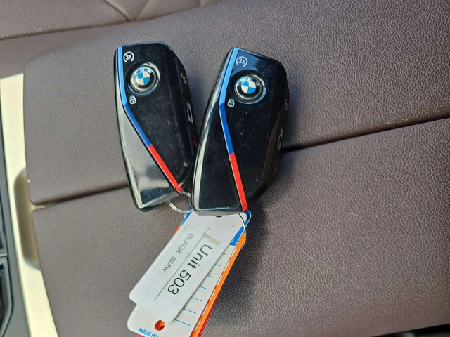 BMW iX * M60 * 360 * ДИСТРОНИК * 2 КЛЮЧА - автомобили, коли, обяви за нови и употребявани 11