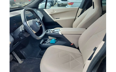 BMW iX XDRIVE50| HARMAN KARDON| PANO| ОБДУХВАНЕ| 2 КЛЮЧА| - автомобили, коли, обяви за нови и употребявани 6