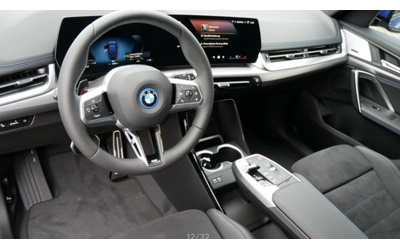 BMW iX 1\64kw - автомобили, коли, обяви за нови и употребявани 7