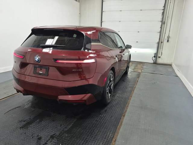 BMW iX xDrive50 - автомобили, коли, обяви за нови и употребявани 2