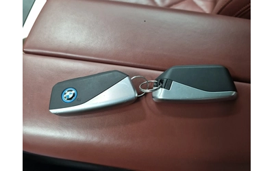 BMW iX xDrive50 - автомобили, коли, обяви за нови и употребявани 7