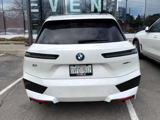 BMW iX xDrive50 - автомобили, коли, обяви за нови и употребявани 3