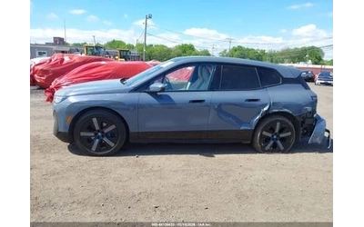 BMW iX XDRIVE50 - автомобили, коли, обяви за нови и употребявани 12