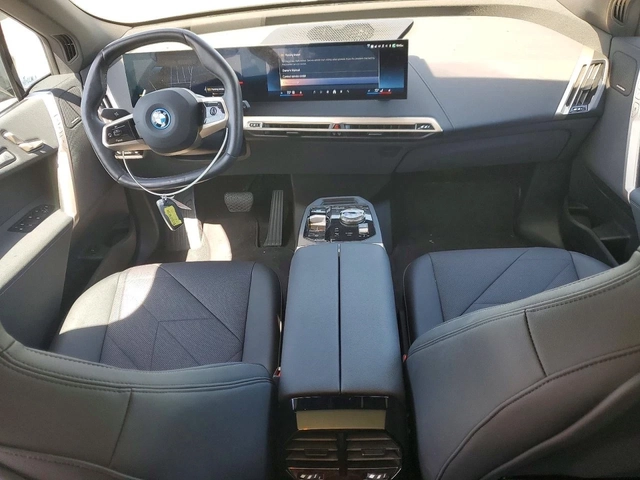 BMW iX XDRIVE50 - автомобили, коли, обяви за нови и употребявани 7