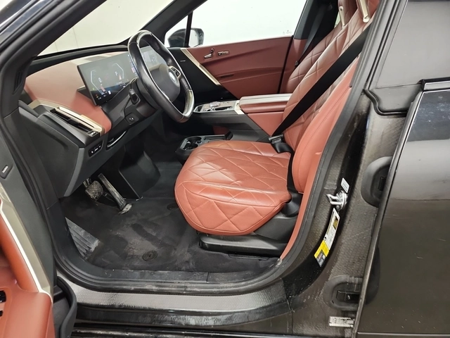 BMW iX xDrive40 2023 | Carfax - автомобили, коли, обяви за нови и употребявани 6