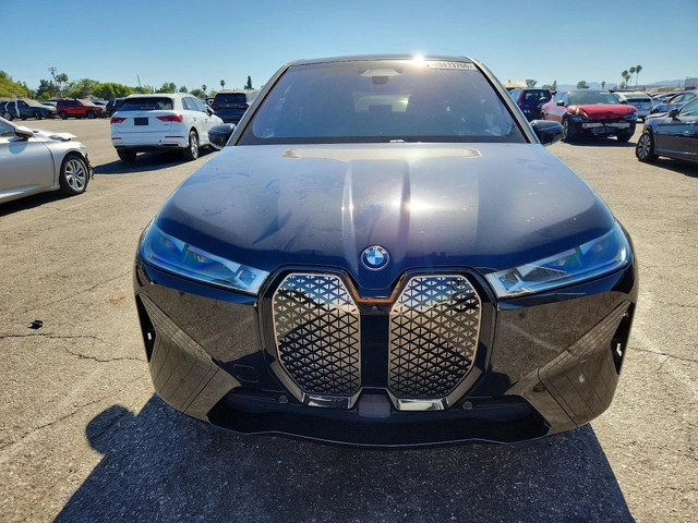 BMW iX * X-DRIVE* 50* - автомобили, коли, обяви за нови и употребявани 1