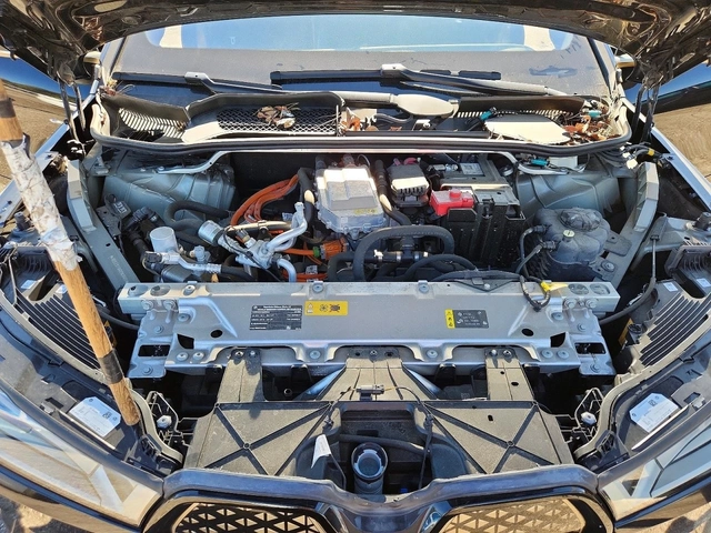 BMW iX * X-DRIVE* 50* - автомобили, коли, обяви за нови и употребявани 6