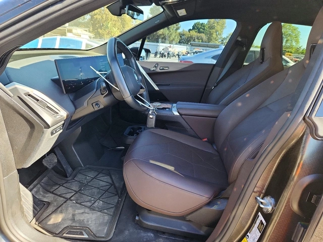 BMW iX * X-DRIVE* 50* - автомобили, коли, обяви за нови и употребявани 9