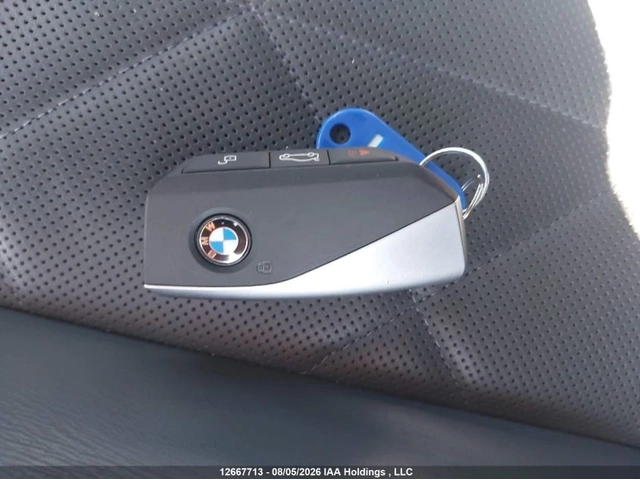 BMW iX XDRIVE60 - автомобили, коли, обяви за нови и употребявани 11