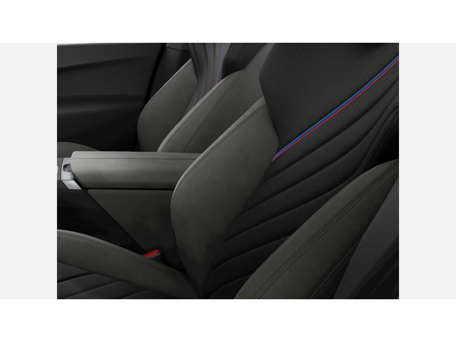 BMW iX M70 xDrive - автомобили, коли, обяви за нови и употребявани 7