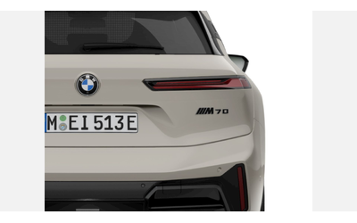 bmw-ix-m70-xdrive - 5