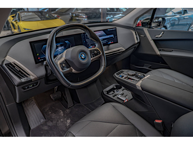 BMW IX xDrive 50/Harman Kardon/HuD/Камера 360/Амбиент/Laser light/ - автомобили, коли, обяви за нови и употребявани 6