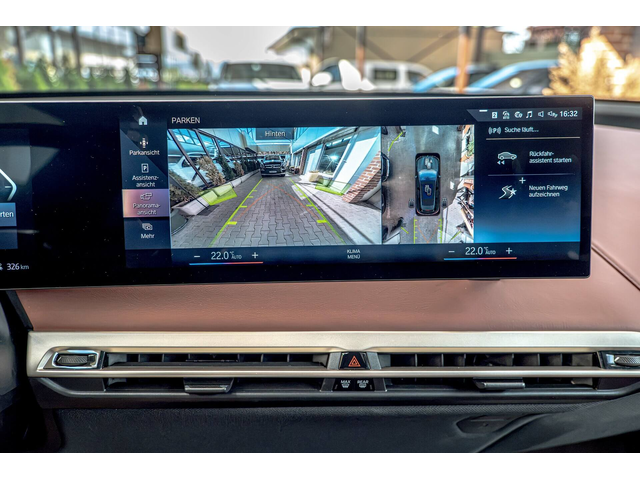 BMW IX xDrive 50/Harman Kardon/Swarovski/Design/Камера 360/Ambient/ - автомобили, коли, обяви за нови и употребявани 12