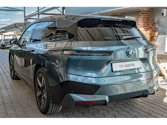BMW IX xDrive 50/Harman Kardon/Swarovski/Design/Камера 360/Ambient/ - автомобили, коли, обяви за нови и употребявани 5