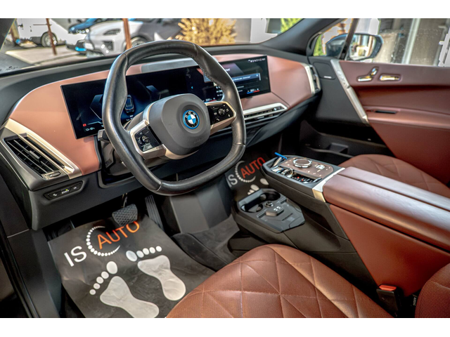 BMW IX xDrive 50/Harman Kardon/Swarovski/Design/Камера 360/Ambient/ - автомобили, коли, обяви за нови и употребявани 6