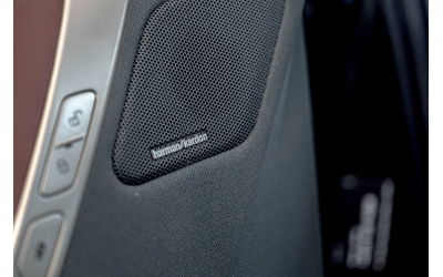 BMW IX xDrive 50/Harman Kardon/Swarovski/Design/Камера 360/Ambient/ - автомобили, коли, обяви за нови и употребявани 8