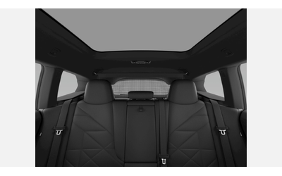 BMW iX xDrive40 - автомобили, коли, обяви за нови и употребявани 11