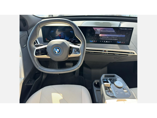 BMW iX xDrive40 - автомобили, коли, обяви за нови и употребявани 6